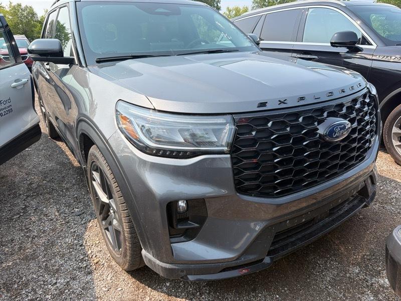 Ford Explorer  2025
