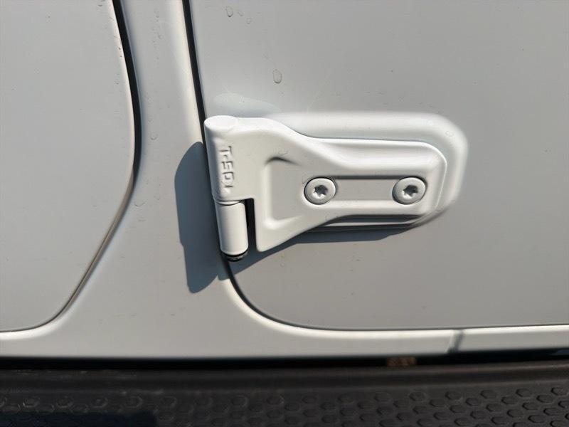 Jeep Wrangler Unlimited Sahara Altitude 2023