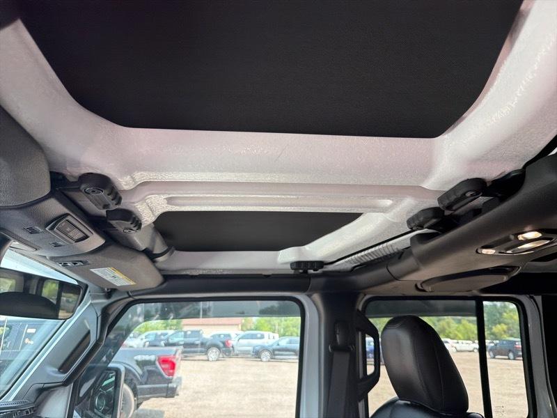Jeep Wrangler Unlimited Sahara Altitude 2023