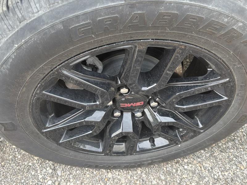 GMC Sierra 1500 Pro Crew Cab Short Box 4WD 2024