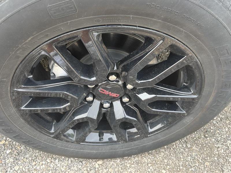 GMC Sierra 1500 Pro Crew Cab Short Box 4WD 2024