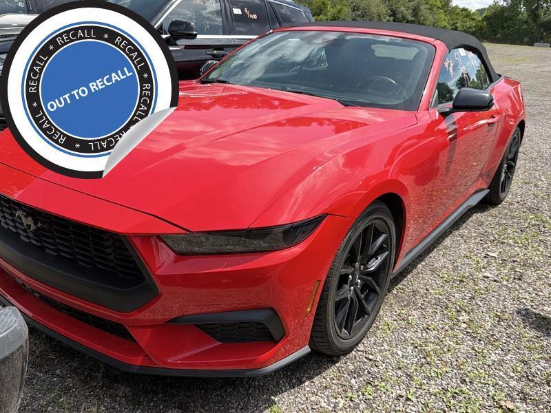 Ford Mustang  2025