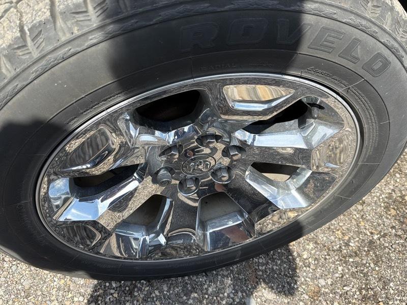 RAM 1500 Big Horn Crew Cab SWB 4WD 2020