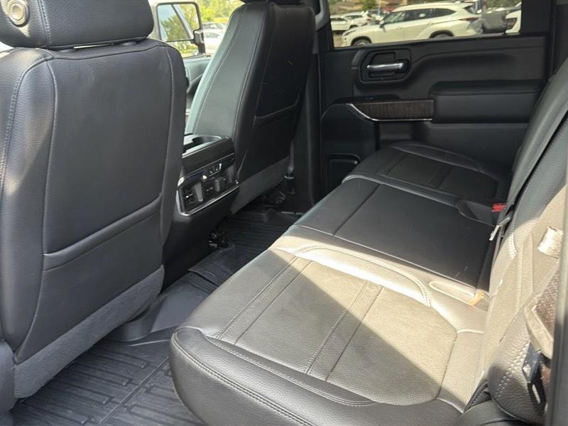 GMC Sierra 2500HD Denali Crew Cab 4WD SB 2023