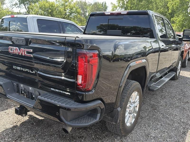 GMC Sierra 2500HD Denali Crew Cab 4WD SB 2023