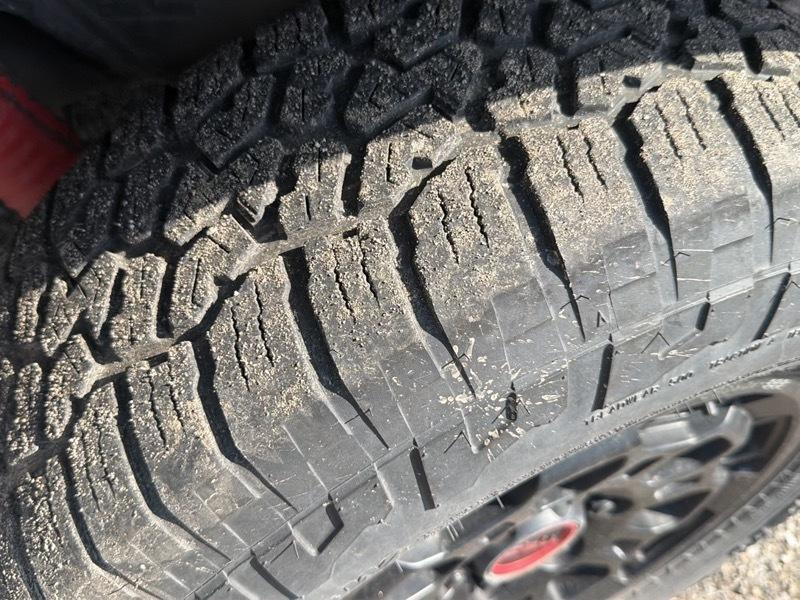 Toyota Tundra TRD PRO CrewMax 4WD Hybrid 2025