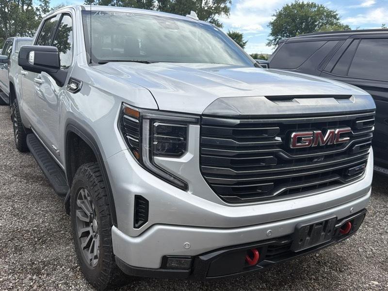 GMC Sierra 1500 AT4 Crew Cab 4WD 2022