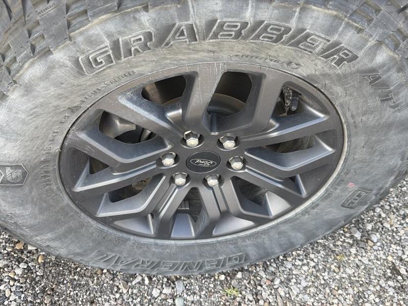 Ford F-150  2023