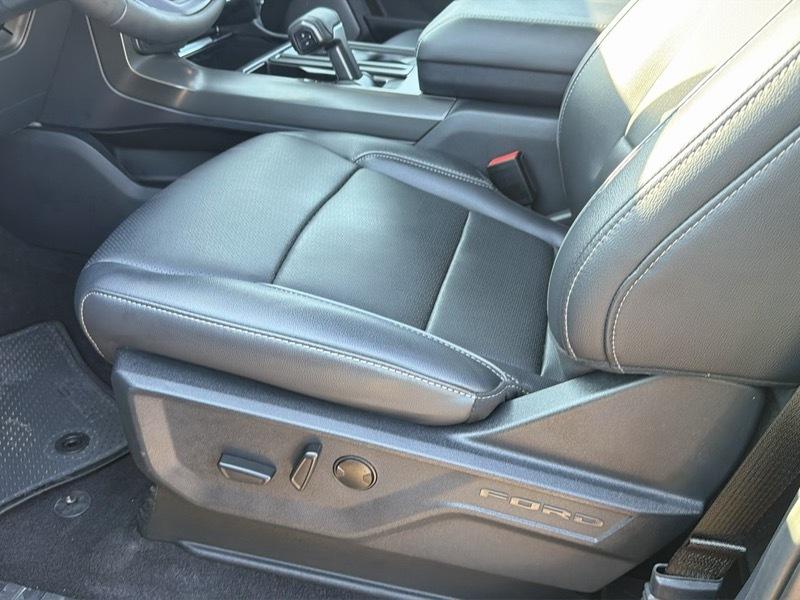 Ford F-150  2025