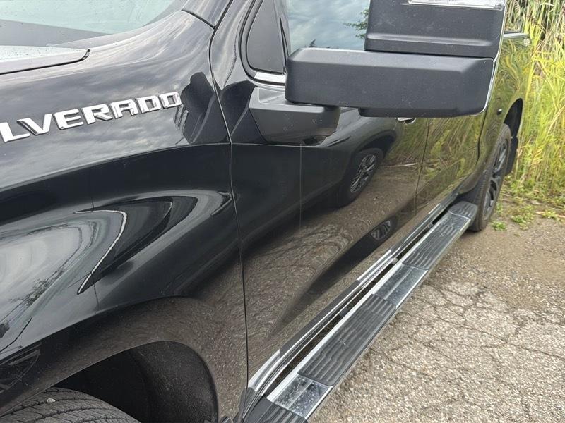 Chevrolet Silverado 1500 LTZ Crew Cab 4WD 2024