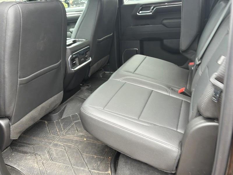 Chevrolet Silverado 1500 LTZ Crew Cab 4WD 2024