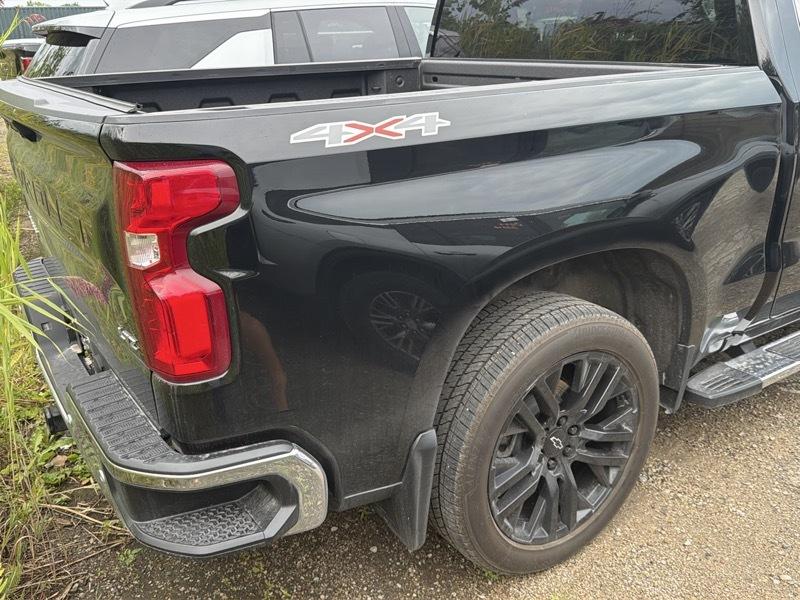 Chevrolet Silverado 1500 LTZ Crew Cab 4WD 2024