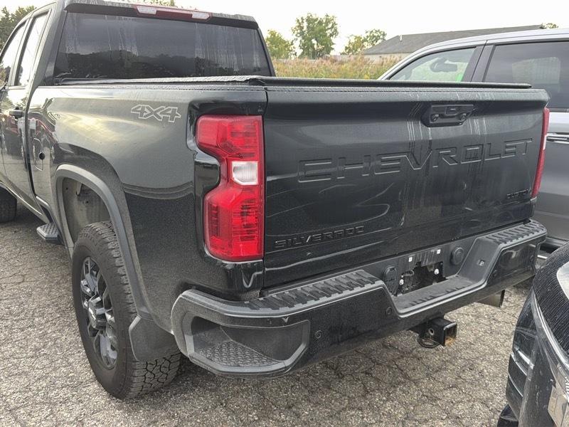 Chevrolet Silverado 2500HD Custom Double Cab Long Box 4WD 2025