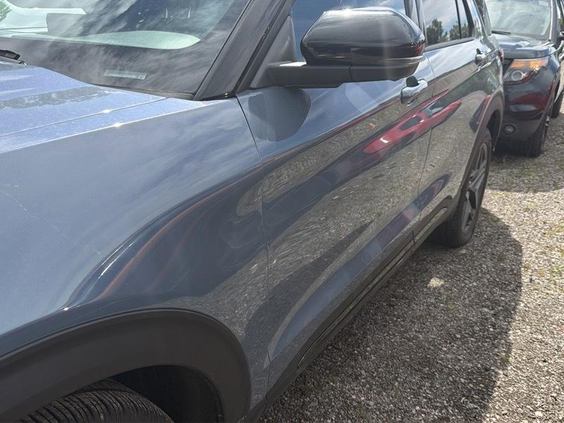 Ford Explorer  2025