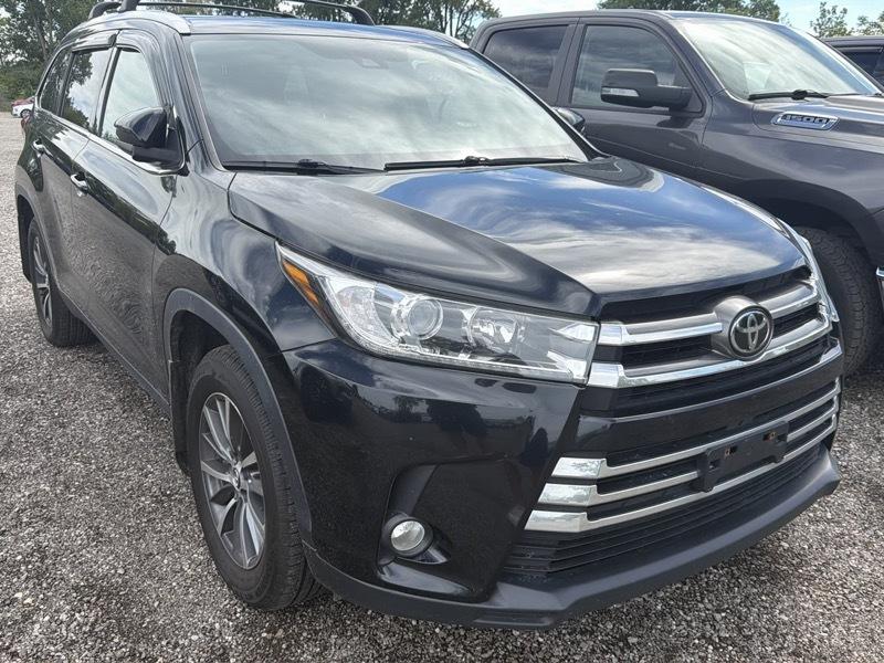 Toyota Highlander XLE AWD V6 2019