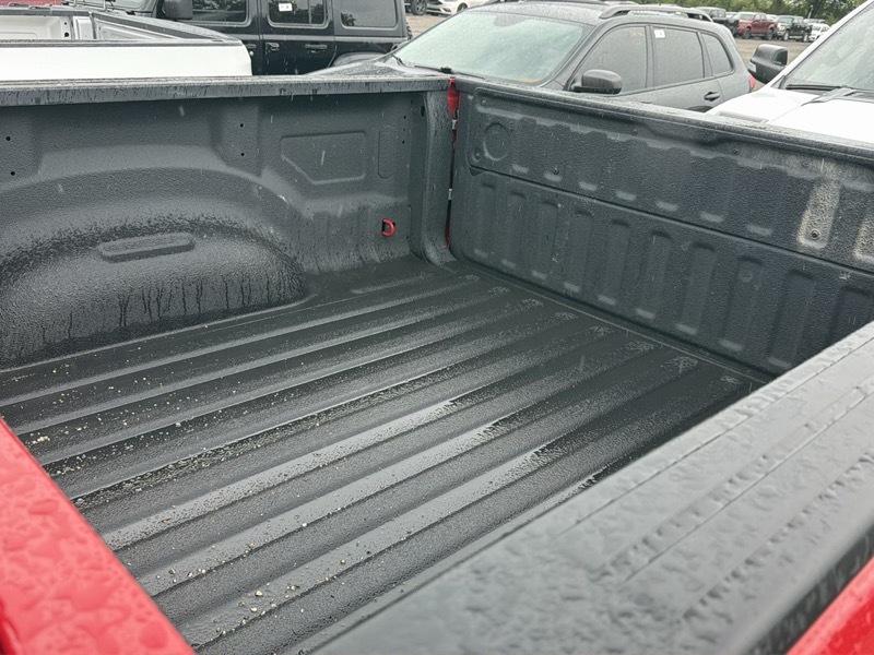 RAM 1500 Big Horn Crew Cab SWB 4WD 2023