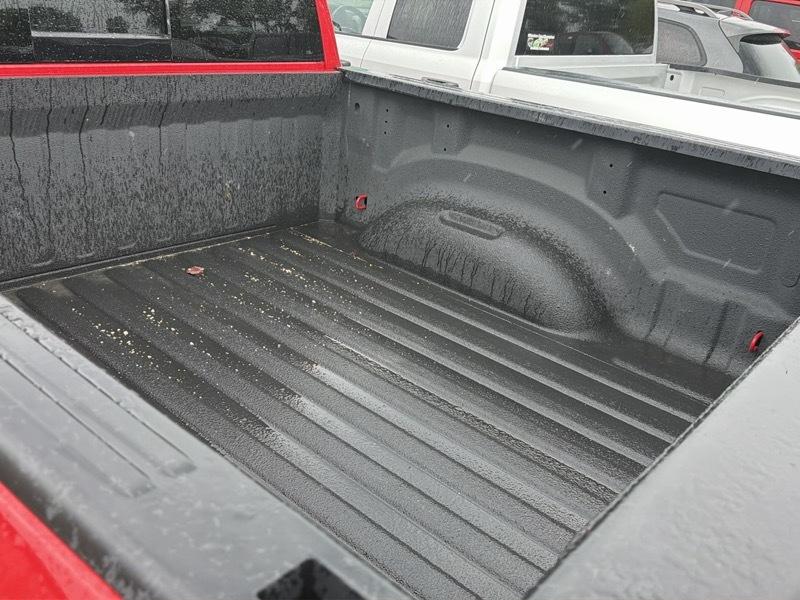 RAM 1500 Big Horn Crew Cab SWB 4WD 2023