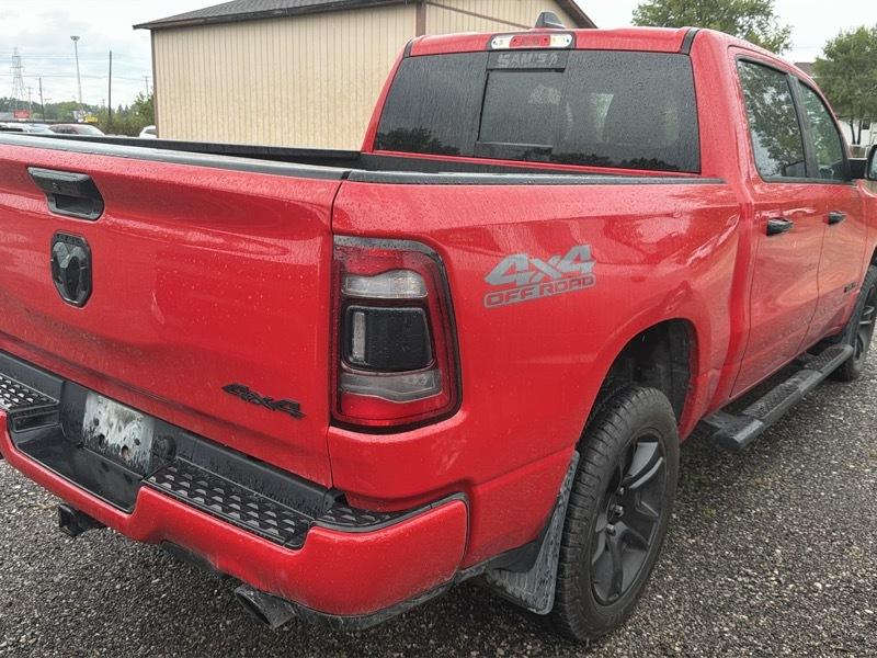 RAM 1500 Big Horn Crew Cab SWB 4WD 2023