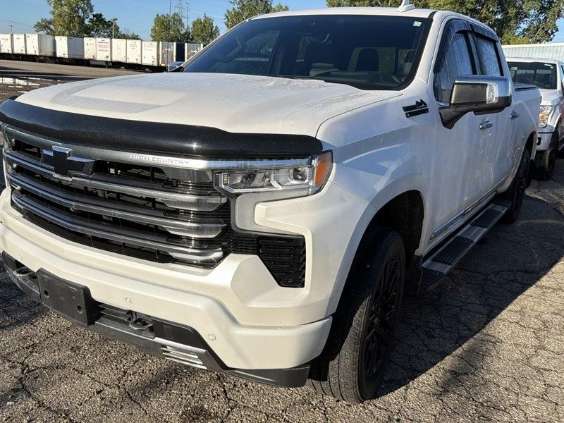 2023 Chevrolet Silverado 1500 High Country Crew Cab 4WD