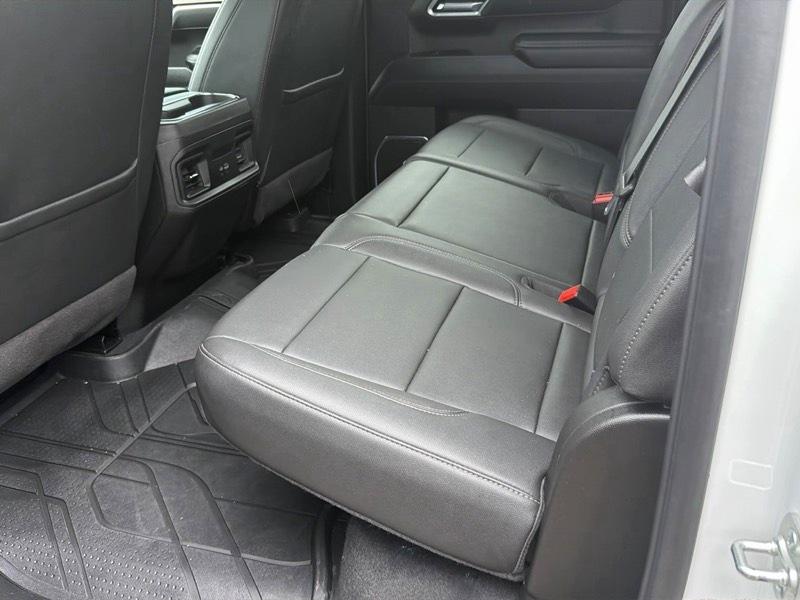 Chevrolet Silverado 1500 RST Crew Cab 4WD 2025