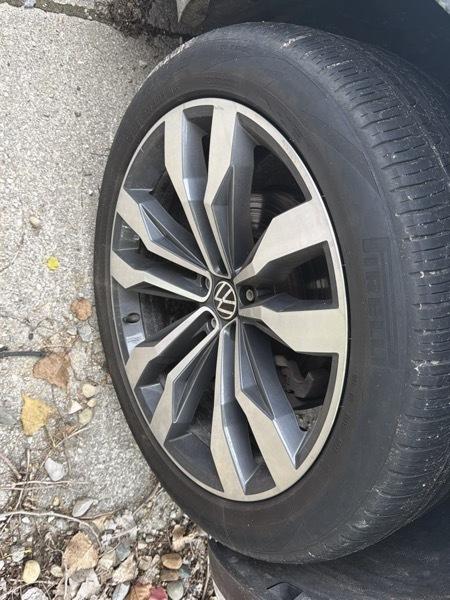 Volkswagen Atlas V6 SEL Premium R-Line 4MOTION 2022