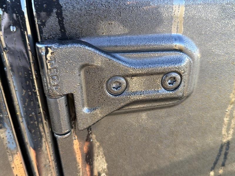 Jeep Wrangler Sahara 2025