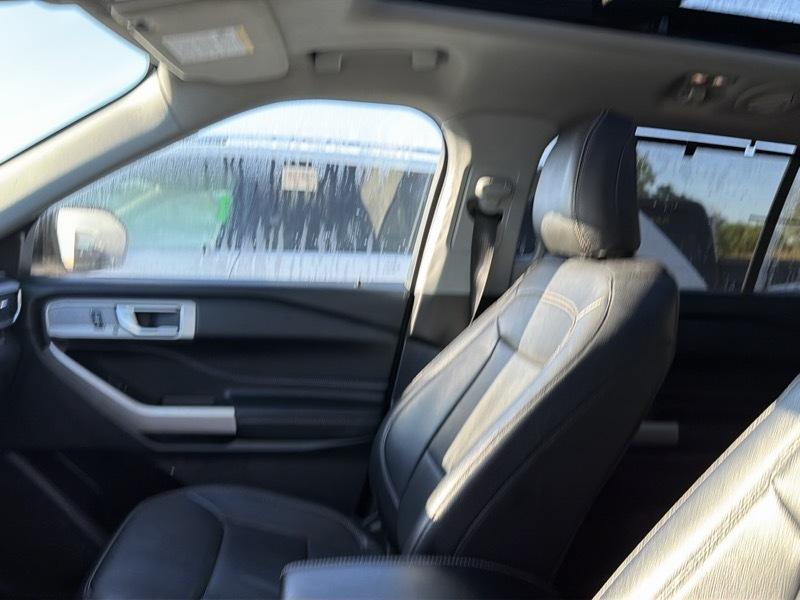 Ford Explorer  2023