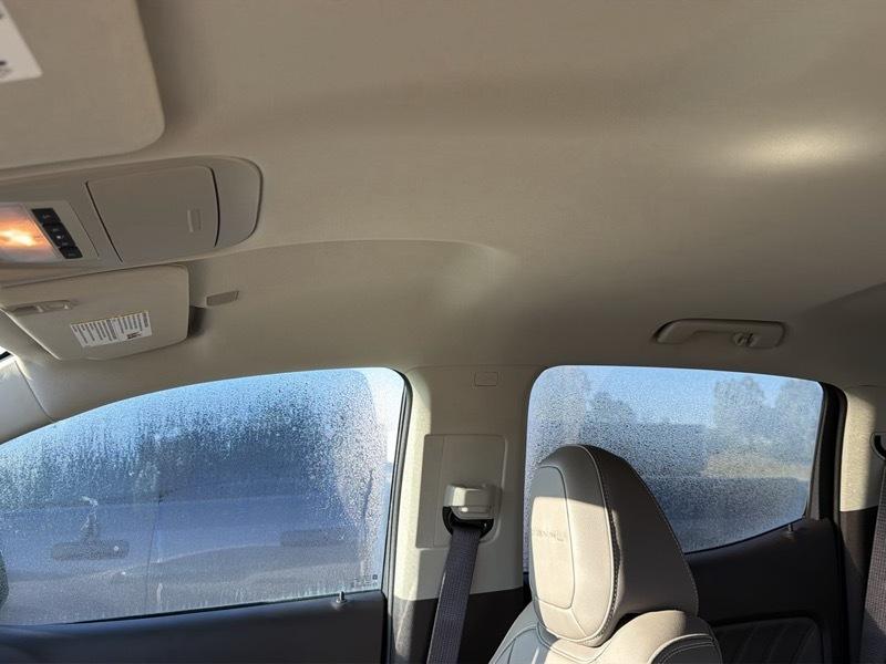 GMC Canyon Denali Crew Cab Long Box 4WD 2022