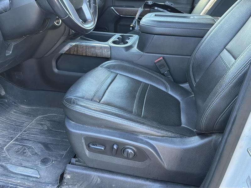 GMC Sierra 2500HD Denali Crew Cab 4WD 2020