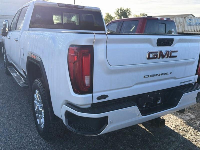 GMC Sierra 2500HD Denali Crew Cab 4WD 2020