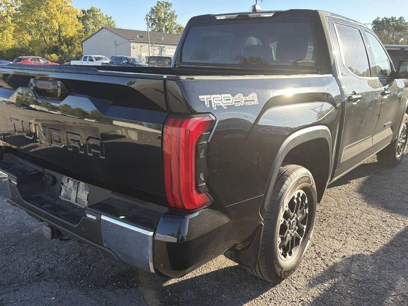 Toyota Tundra  2024