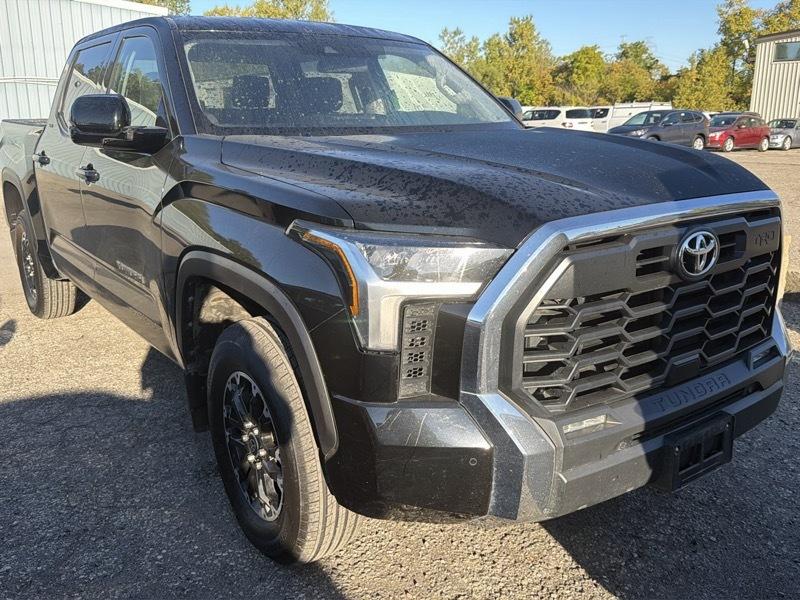 Toyota Tundra  2024