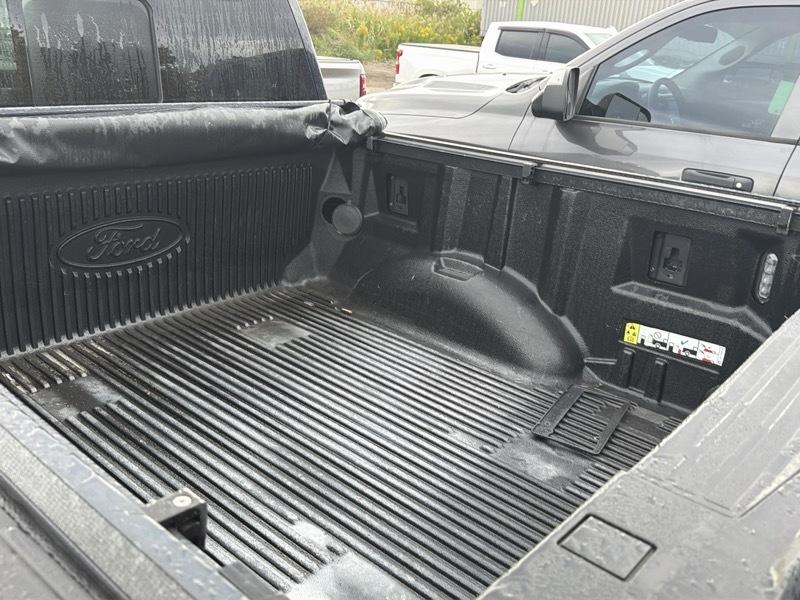 Ford F-150  2021