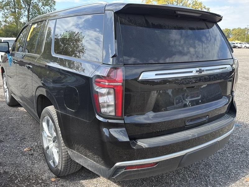Chevrolet Suburban High Country 4WD 2023