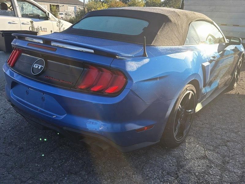 Ford Mustang  2021