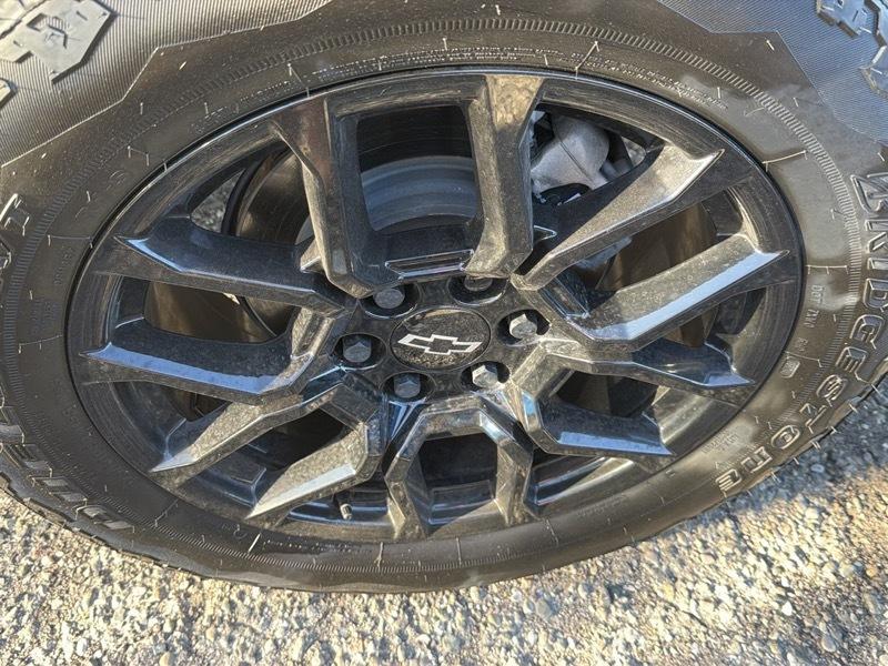 Chevrolet Colorado Trail Boss Crew Cab 4WD 2024