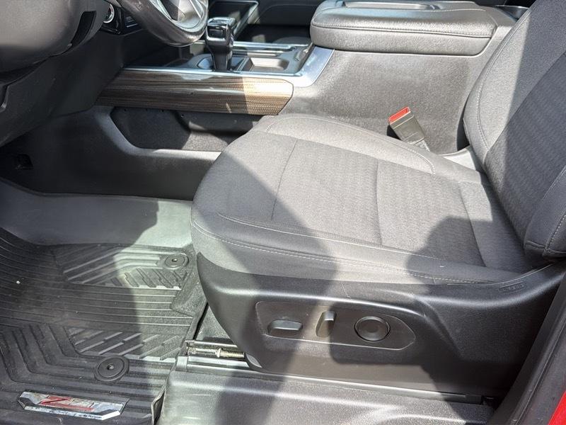 Chevrolet Silverado 1500 RST Crew Cab 4WD 2022
