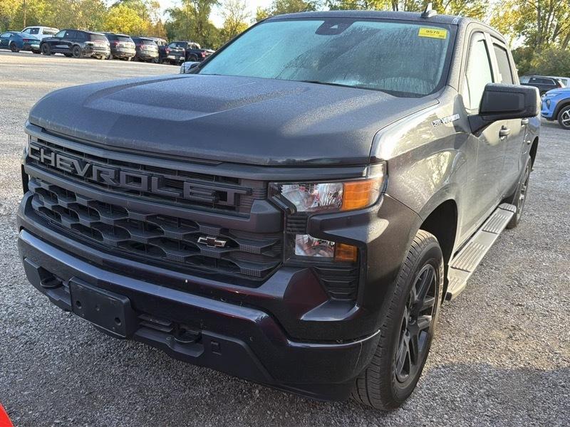 2022 Chevrolet Silverado 1500 Custom Crew Cab 4WD