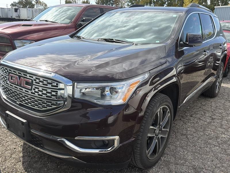 GMC Acadia Denali AWD 2018