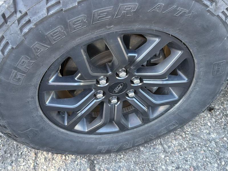Ford F-150  2024