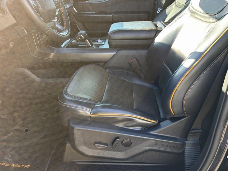 Ford F-150  2025