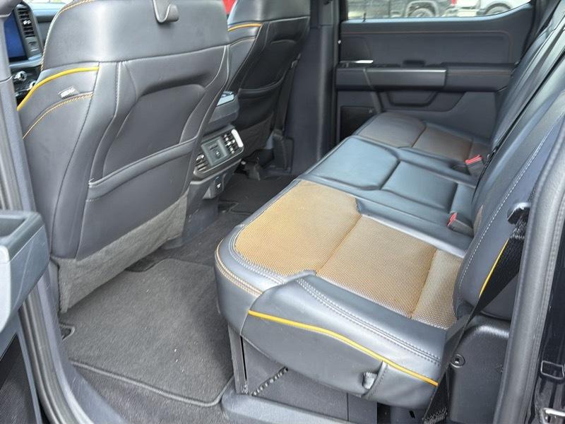 Ford F-150  2025