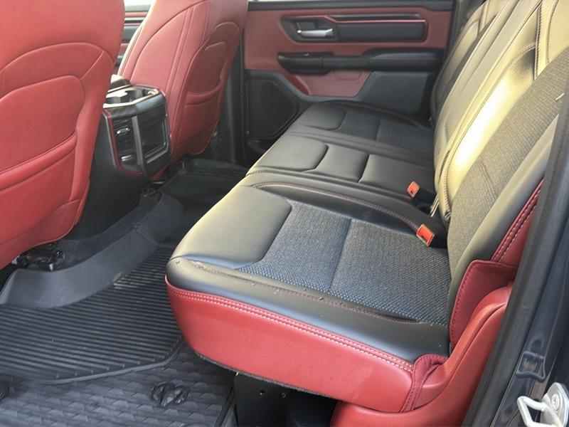 RAM 1500 Rebel Crew Cab SB 4WD 2026