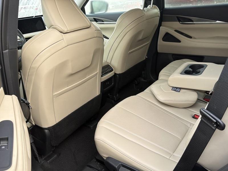 Infiniti QX60 LUXE AWD 2025