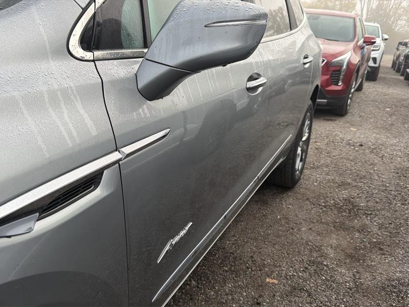 Buick Enclave Avenir AWD 2024