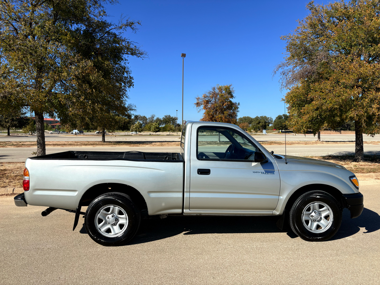 Toyota Tacoma Regular Cab 2WD 2001