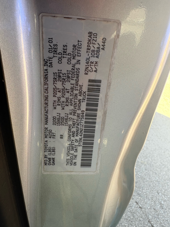 Toyota Tacoma Regular Cab 2WD 2001