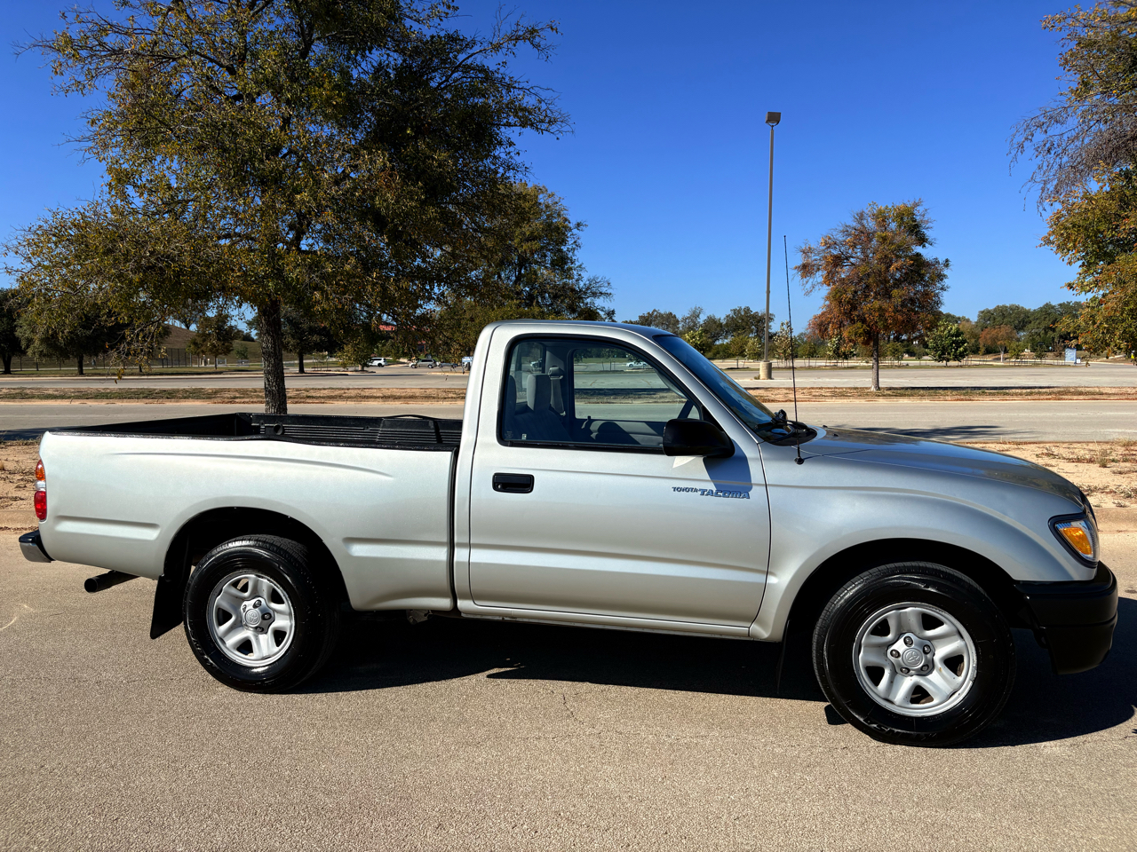 Toyota Tacoma Regular Cab 2WD 2001
