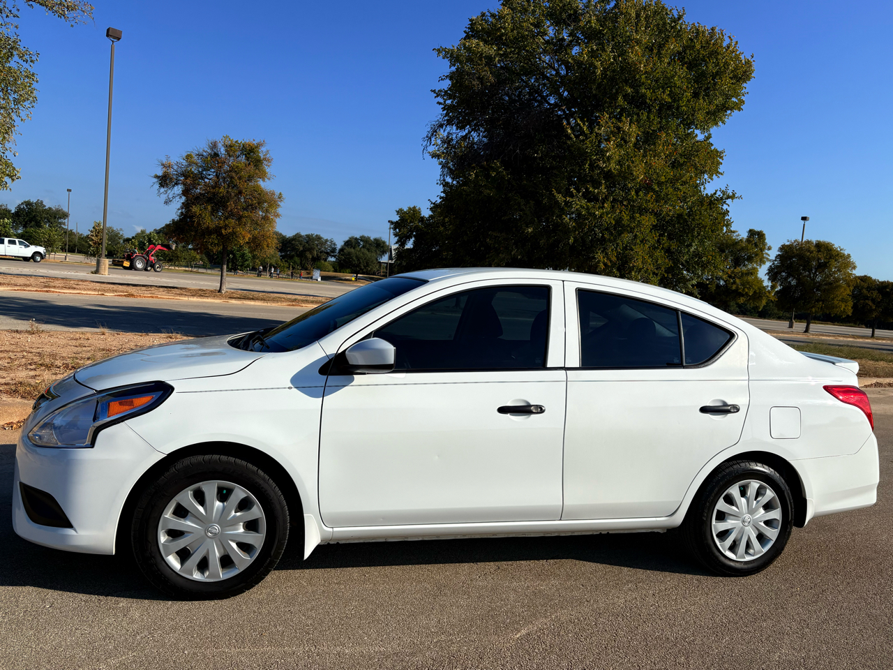 Nissan Versa 1.6 S Plus 2019