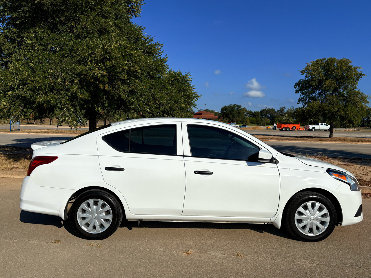 Nissan Versa 1.6 S Plus 2019